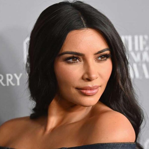 ¿Kim Kardashian y Pete Davidson hacen oficial su relación?