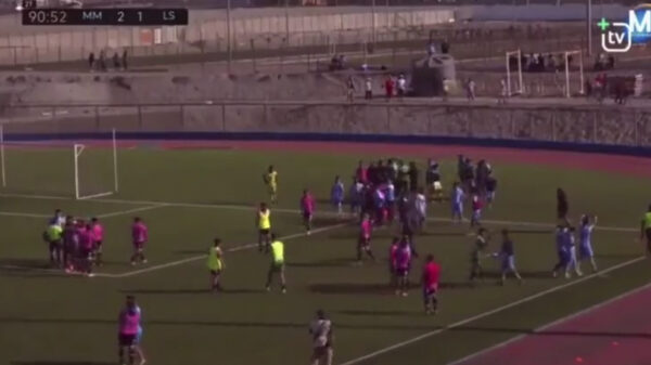 Se registra batalla campal durante un partido