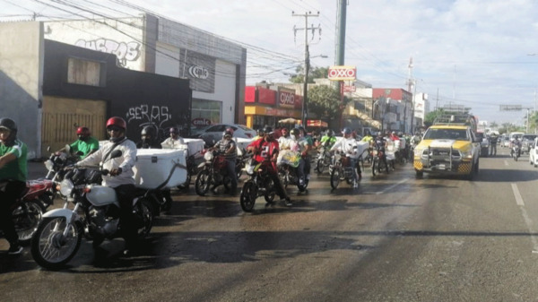 Manifestación de tortilleros en Cancún.