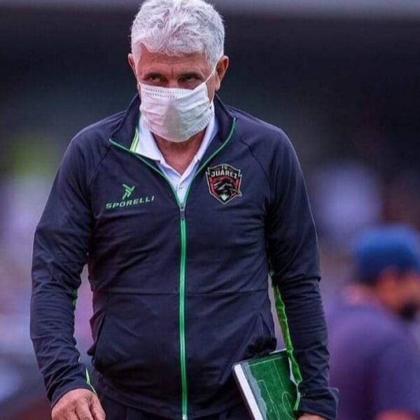 Tuca Ferretti se disculpa por comentarios polémicos