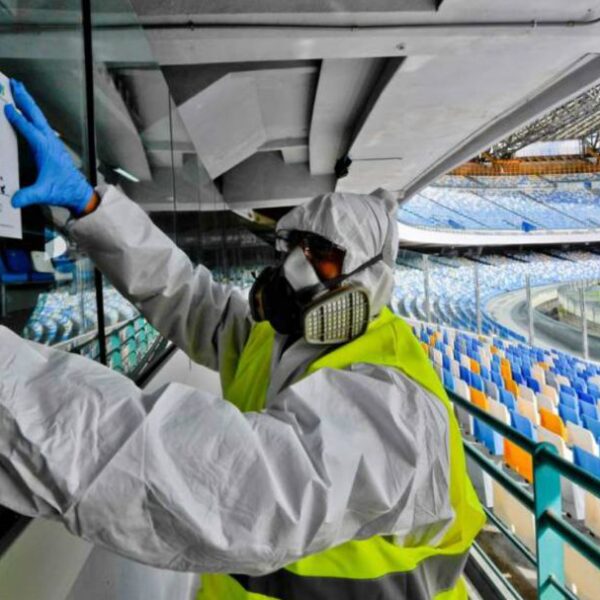 Equipo de fútbol se contagia de covid-19