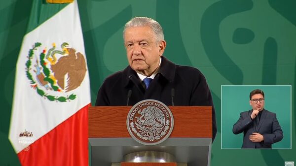 Revocación de mandato se hará “de una forma u otra”: AMLO