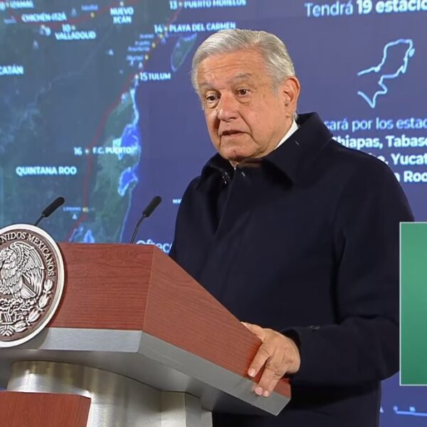 Anuncia AMLO inversión de10 mil mdp para el bulevar Colosio y el puente Nichupté.