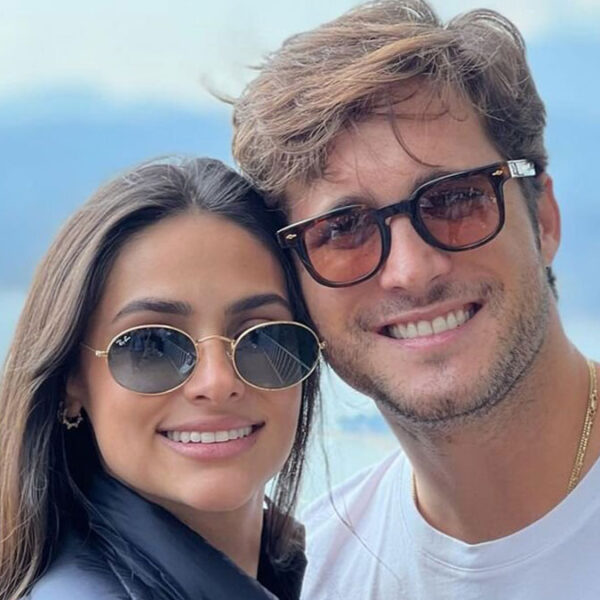 Así celebraron su primer año de novios Diego Boneta y Renata Notni