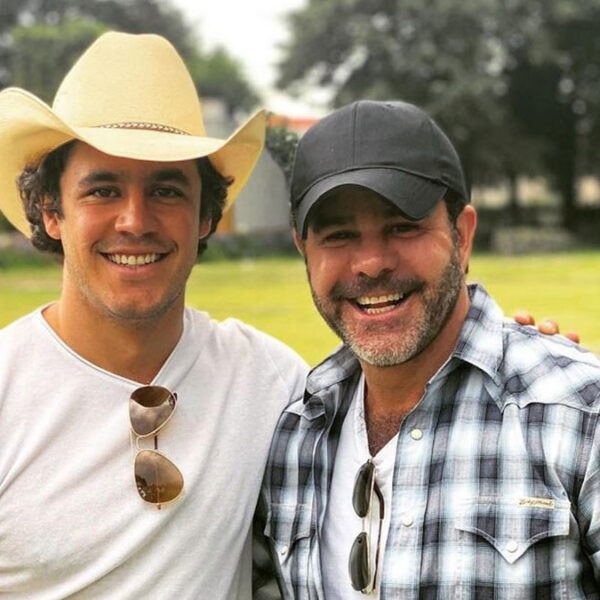 Capta a Eduardo Capetillo Jr. portando un arma de fuego