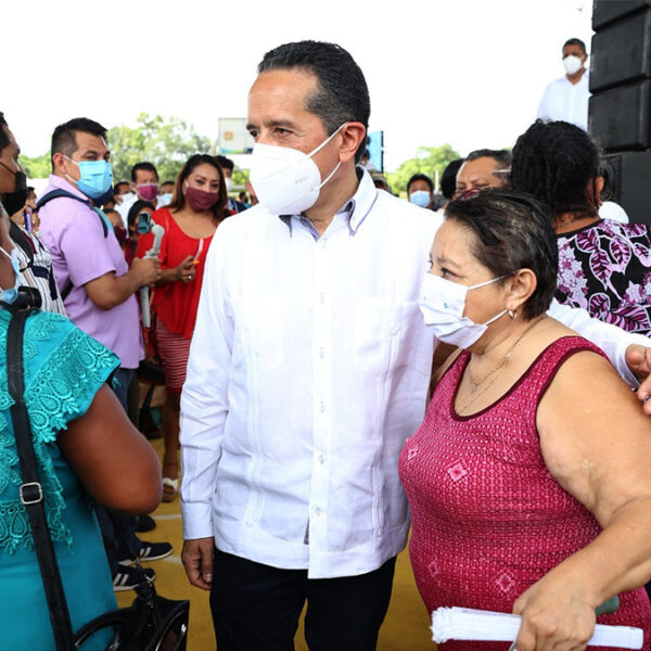 Refuerza Carlos Joaquín recomendaciones para que la gente cuide su salud