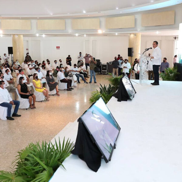 En Quintana Roo el emprendimiento tiene un especial protagonismo: Carlos Joaquín