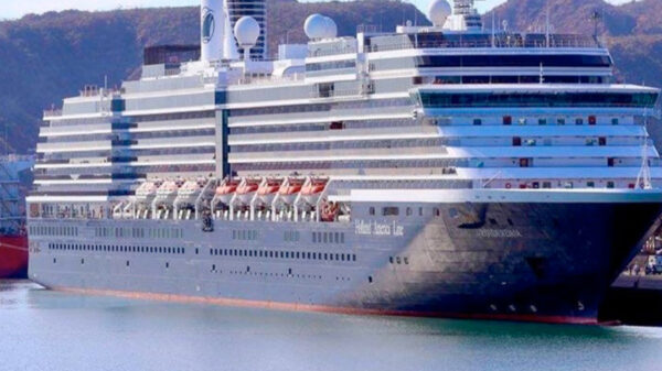 Crucero llega a Sonora con 30 personas contagiadas de covid-19