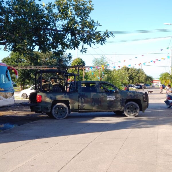 Hallan cuerpo de un ensabanado en la SM-234 de Cancún