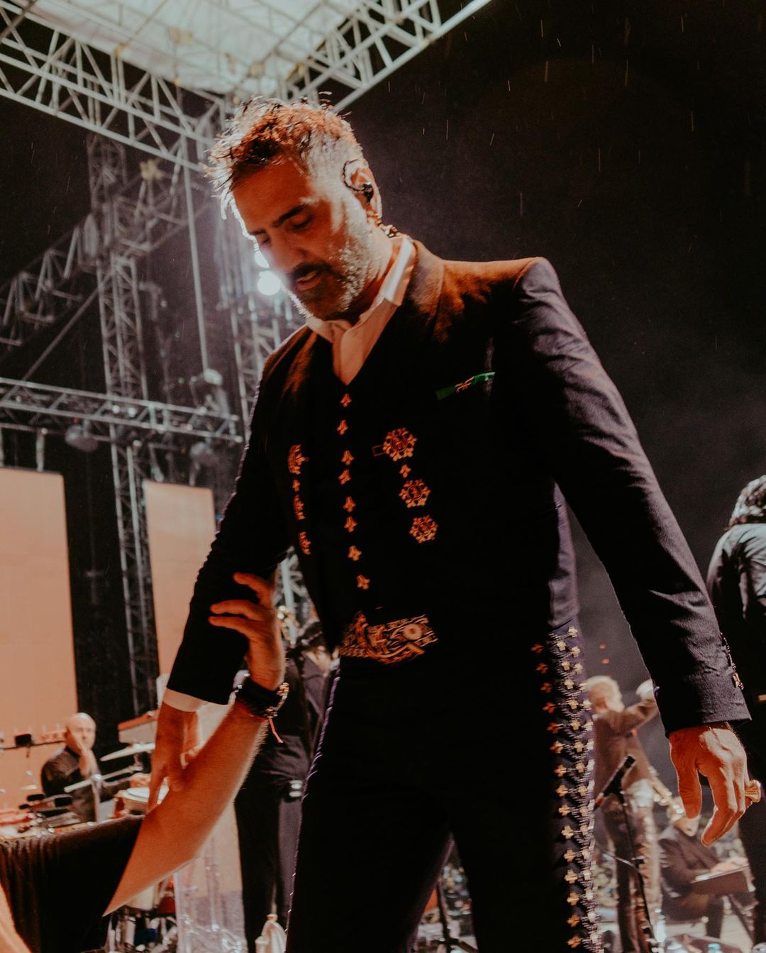 El último Rey Alejandro Fernández explota contra Olga Wornat por libro