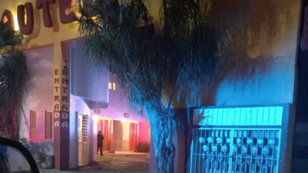 Investigan feminicidio en motel de Playa Del Carmen