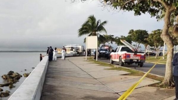Aparece cadáver flotando en bahía de Chetumal