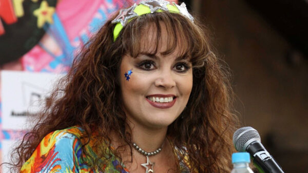 Hospitalizan de emergencia a Tatiana