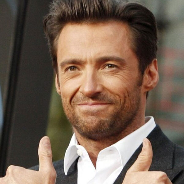 Hugh Jackman cancela musical de Broadway por dar positivo a Covid-19