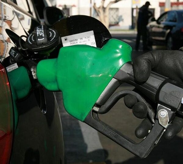 Aumenta la Secretaría de Hacienda estímulo fiscal a combustibles.