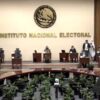 Arrincona al INE: “bájense privilegios, ahorren, y luego vemos con SHCP”