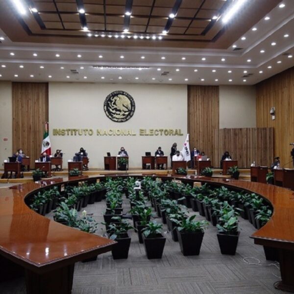 Acatará INE fallo de la Suprema Corte; continuará el proceso para revocación