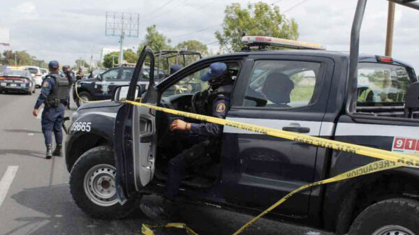 Cuatro civiles muertos deja enfrentamiento entre policías y civiles