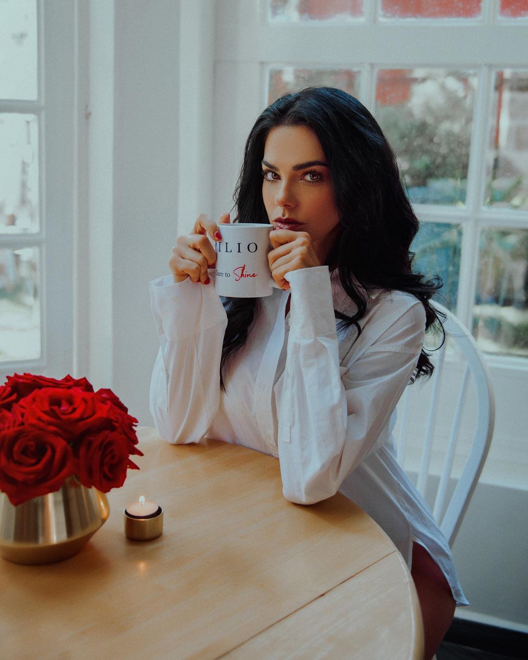 Livia Brito no será vinculada a proceso por agresiones a paparazzi