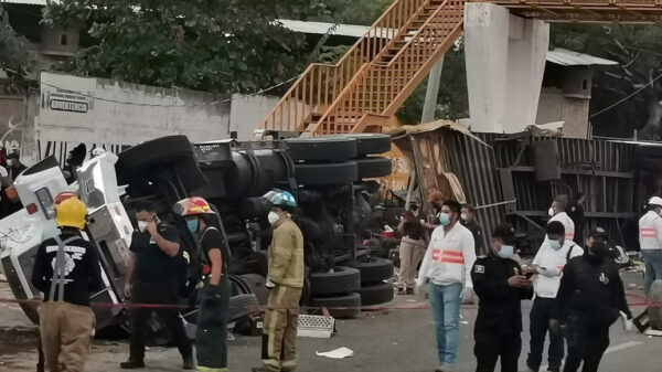 Lamenta AMLO accidente de migrantes en Chiapas; sube la cifra a 55 fallecidos