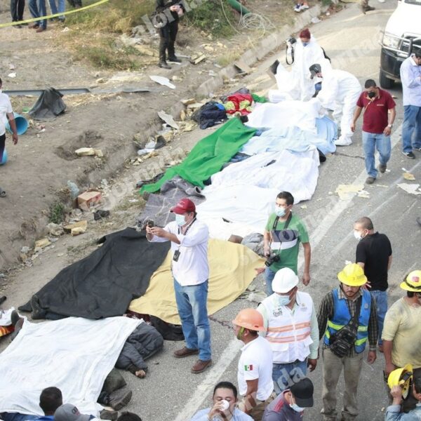 Urge atender cuestión migratoria: AMLO, ante tragedia en Chiapas