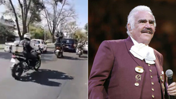 "Oye, ese es el cuerpo de mi mamá": Reportero confunde carroza de Vicente Fernández