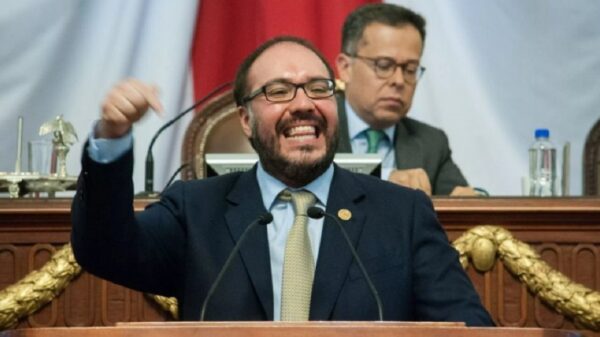 Corte en Chile autoriza extradición de Mauricio Toledo a México