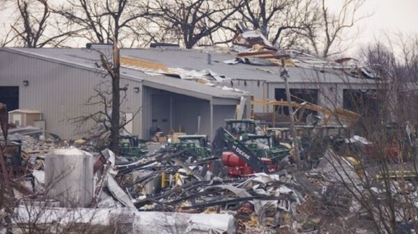 Al menos 70 muertos por devastadores tornados en EU