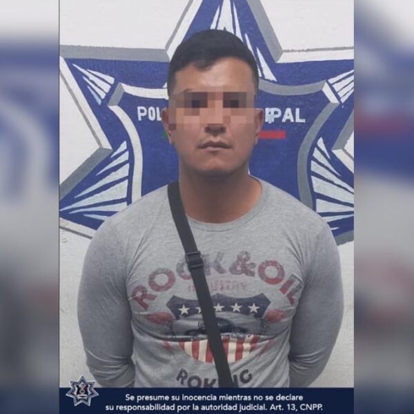 Detienen a presunto usurpador de funciones en Playa Del Carmen