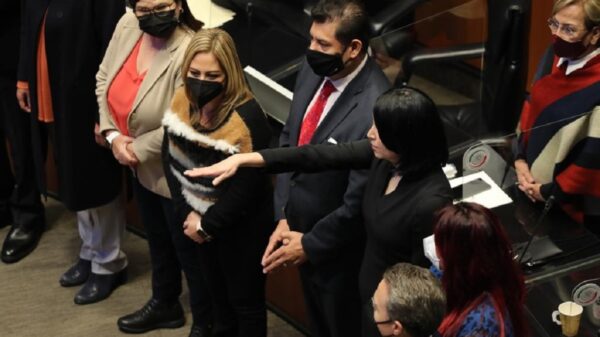 Protesta Victoria Rodríguez como gobernadora de Banxico