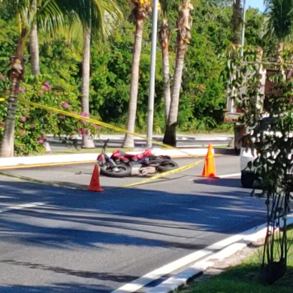 Fallece motociclista en la Zona Hotelera de Cancún (VIDEO).