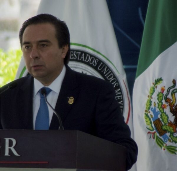 Aún sin fecha, la extradición de Zerón: López Obrador