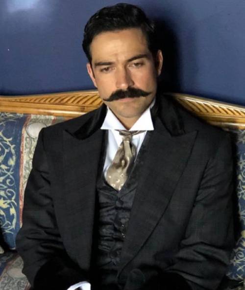 Se terminó el amor: Alfonso Herrera confirma separación con su esposa Diana Vázquez