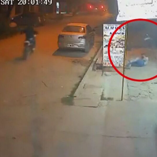 Pareja es asaltada, el hombre se resiste y lo balean