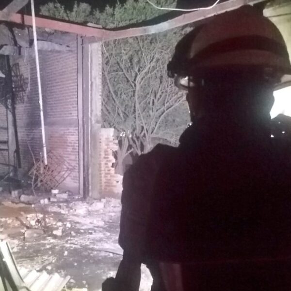 Zapopan: Deja cuatro heridos explosión en taller de pirotecnia.