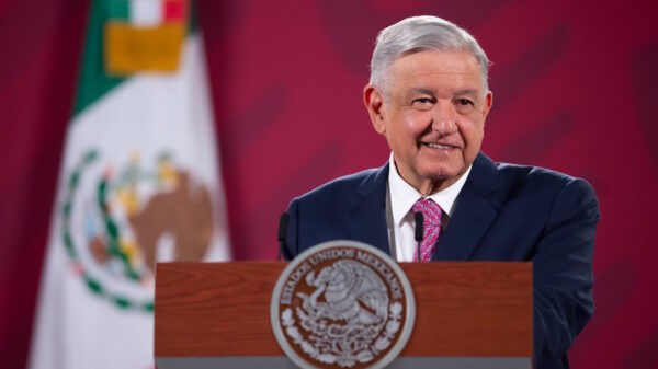 Invita AMLO a participar en el Teletón para apoyar a los niños con discapacidad