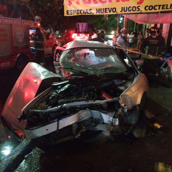 Fatal accidente en la SM-232 de Cancún, deja un saldo de 2 muertos