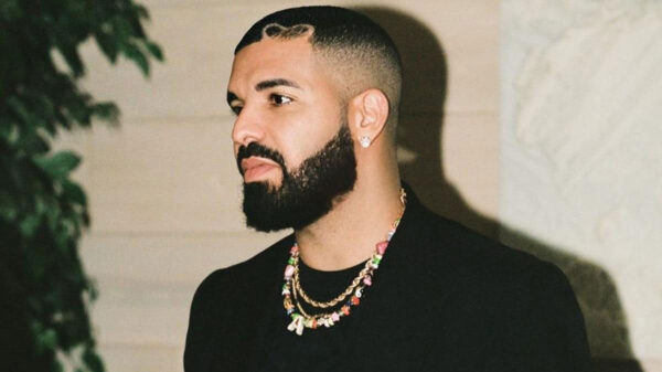 Acusan a Drake por poner salsa picante a un condón