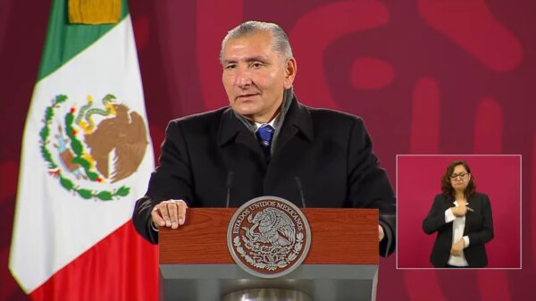 “No sudo calenturas ajenas”; rechaza Adán Augusto “destape”