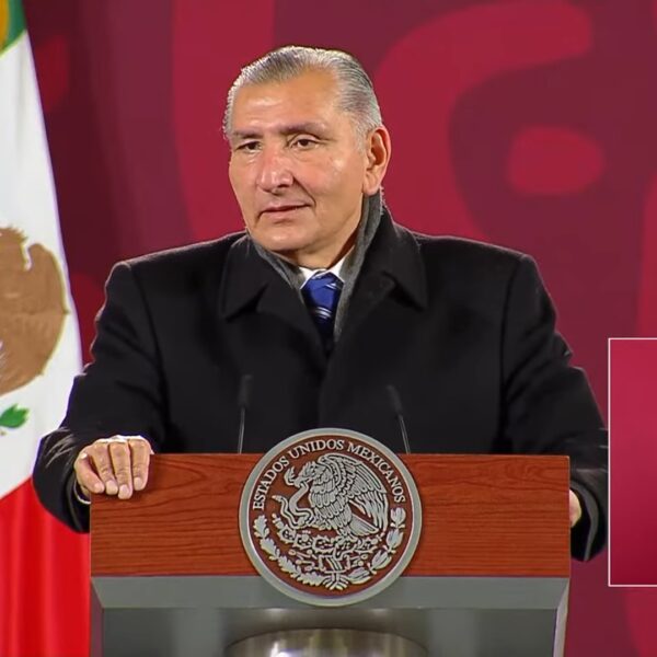 “No sudo calenturas ajenas”; rechaza Adán Augusto “destape”