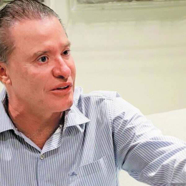 Palomean a Quirino Díaz como embajador de México en España.