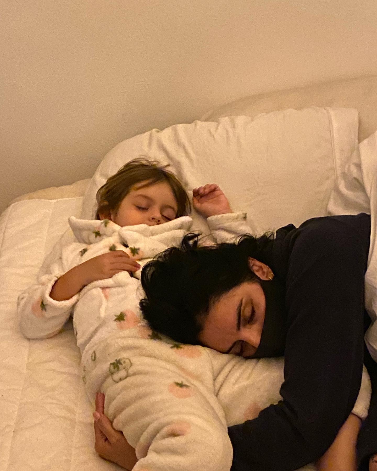 Aislinn Derbez revela que ella y Kailani tuvieron Covid-19