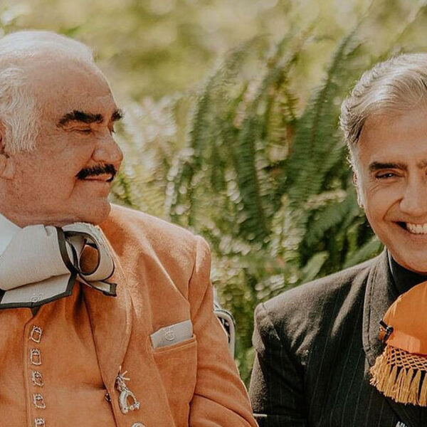 Alejandro Fernández recuerda con nostalgia al "Charro de Huentitán"