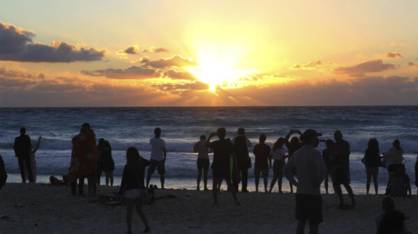 Así se vivió el primer amanecer del 2022 en Cancún