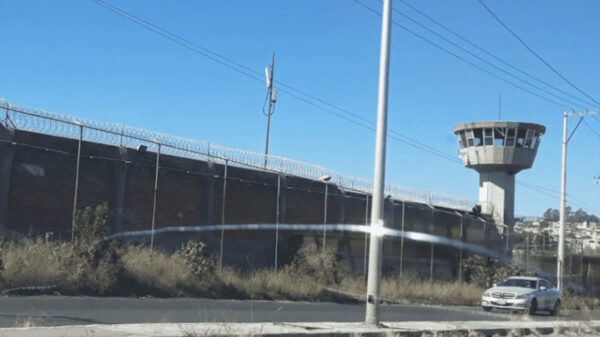 Encuentran cuerpo de bebé en la basura dentro de la cárcel