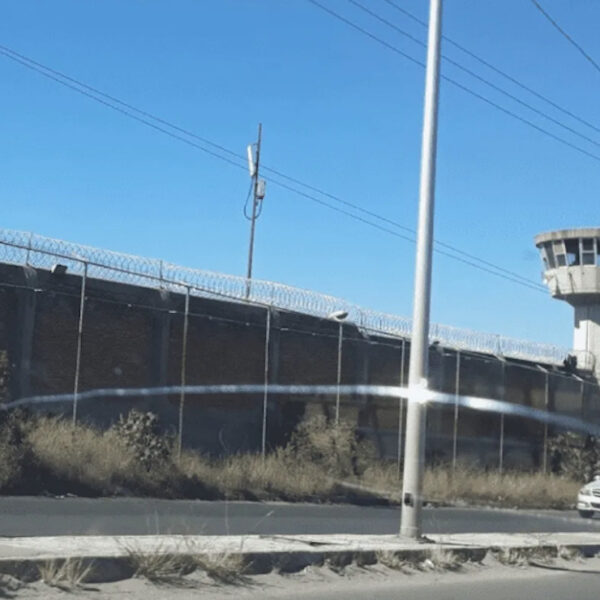 Encuentran cuerpo de bebé en la basura dentro de la cárcel