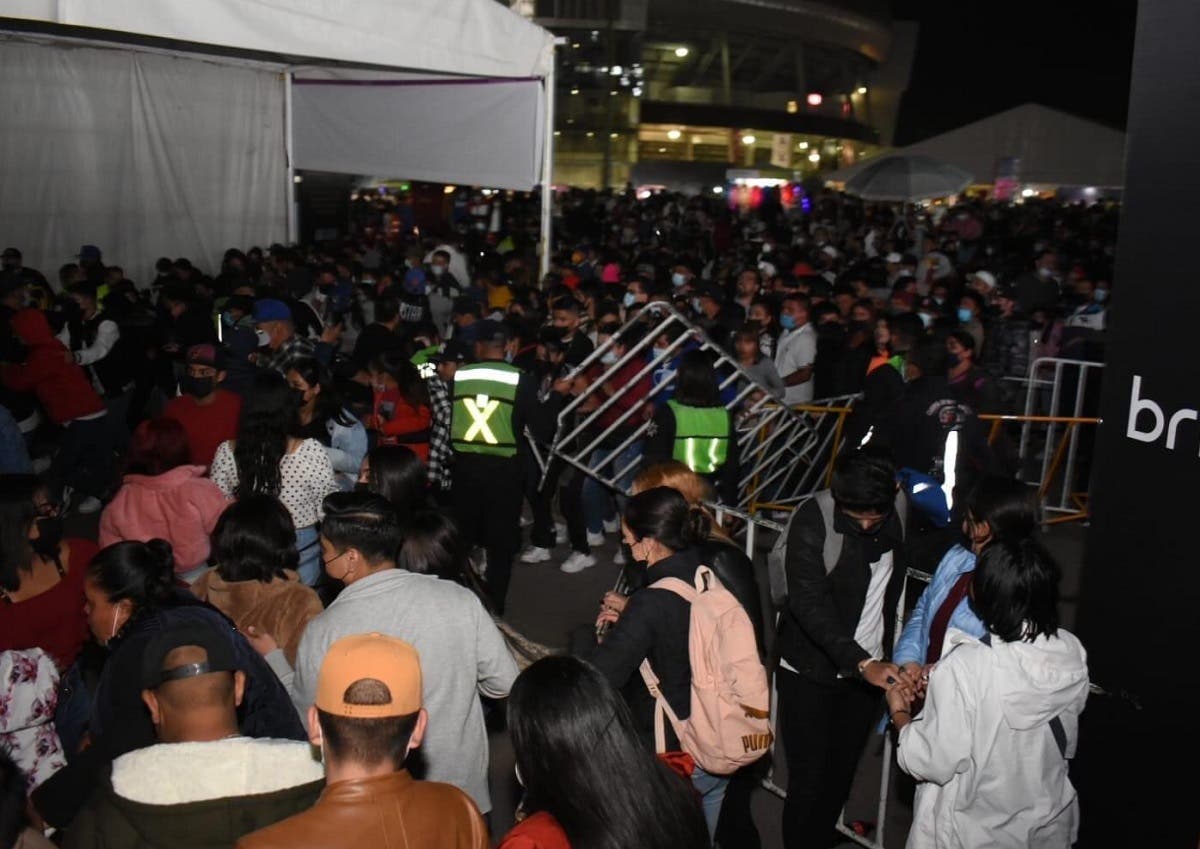 Concierto de Santa Fe Klan en Feria de León termina en caos