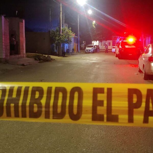 Ejecutan a hombre dentro de su domicilio de Cancún en la SM 225