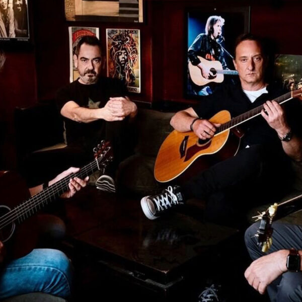 Esta es la verdadera historia de la canción "Devuélveme a mi chica" de Hombres G