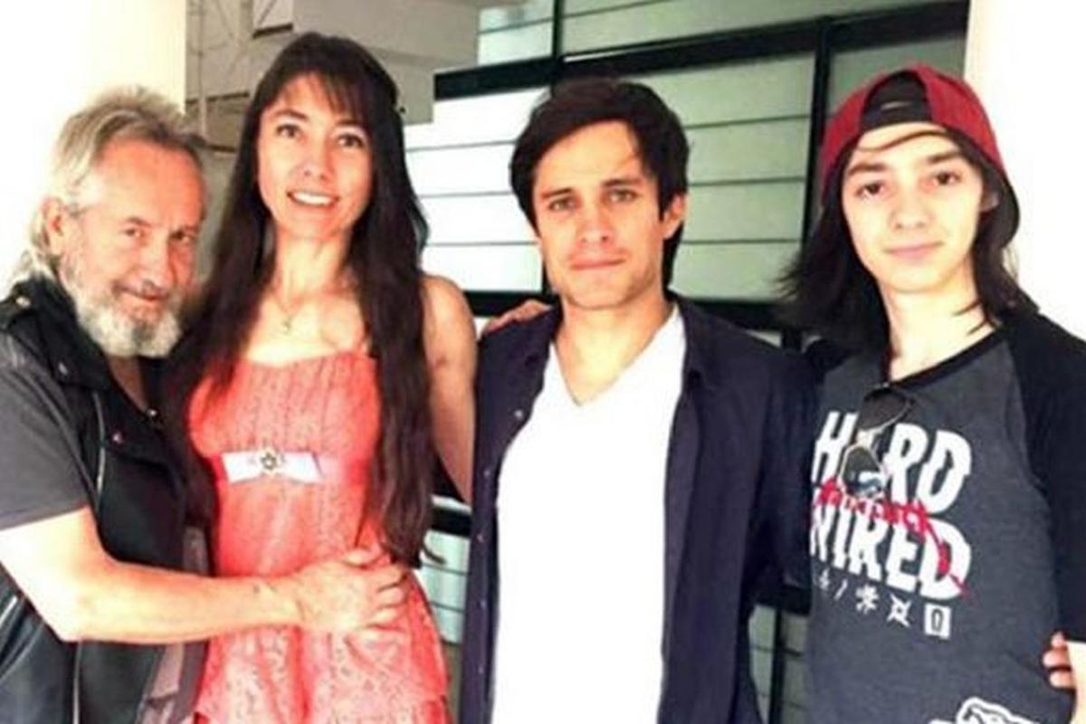 Hermanastro de Gael García revela que sufrió maltratos en anexo